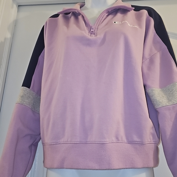 Champion Lavender Pull Over Size Medium - Picture 3 of 6